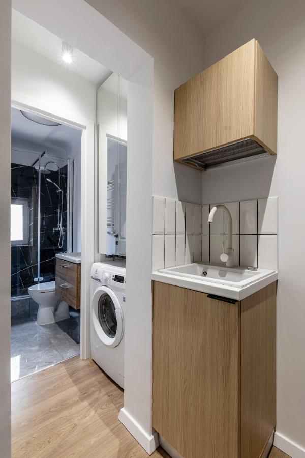 Little Attic By Citylife Suites Bukarest Exterior foto